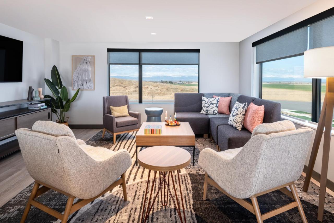 Atwell Suites - Denver Airport Tower Road By Ihg Exteriör bild